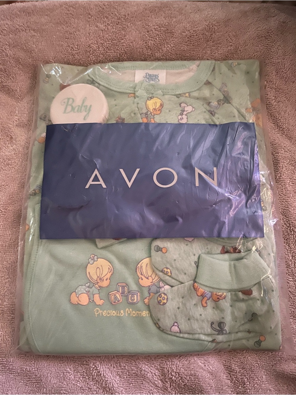 Avon Precious Moments Baby Mint Green Kids Layette Set